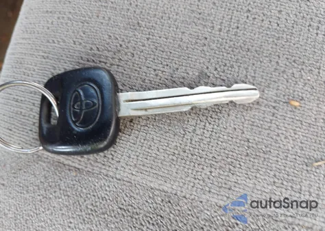 2003 Toyota Corolla Ce from USA, damaged, VIN JTDBR32E830021627